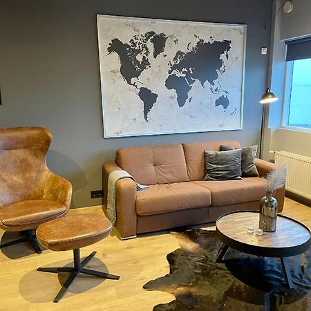 Lovely Apartment With Hot Tub Access Akureyri Bagian luar foto